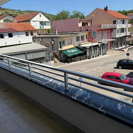 Lea Lux Apartman